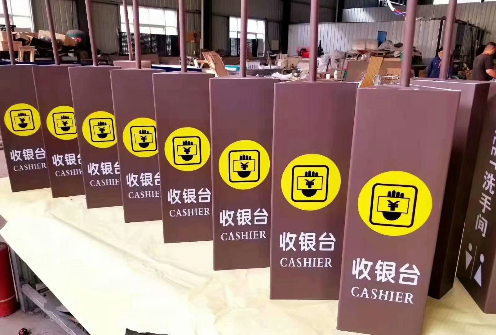 1541438949897809.jpg 1541438949897809.jpg